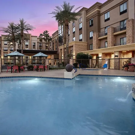 Hampton Inn & Suites Phoenix Glendale-Westgate