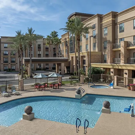 Hampton Inn & Suites Phoenix Glendale-Westgate