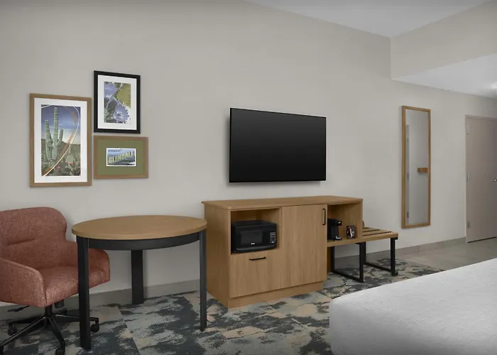Hampton & Phoenix Glendale-westgate Hotel 3*