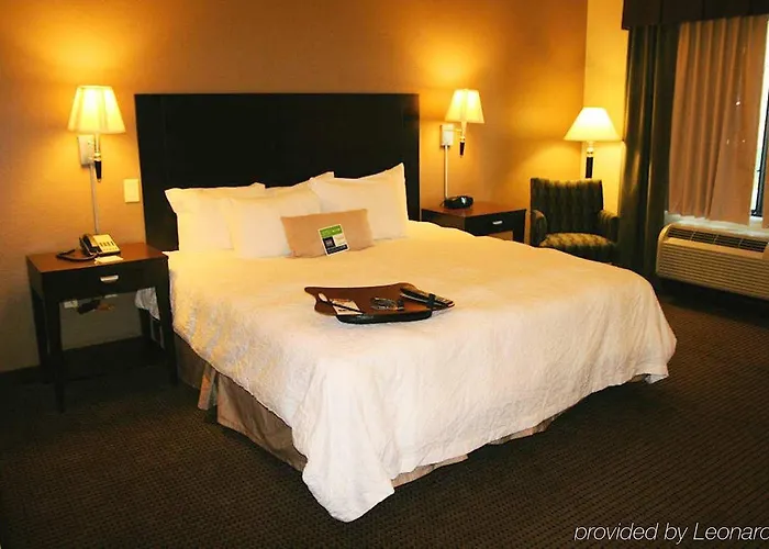 Hampton & Phoenix Glendale-westgate Hotel 3*