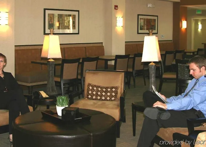 Hampton & Phoenix Glendale-westgate Hotel